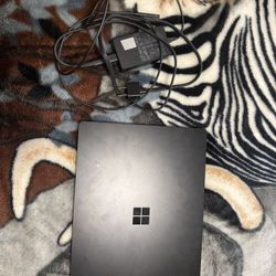 Microsoft Surface Laptop 4 13.5 