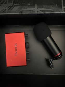 Scarlett Interface + Mic