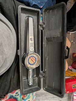 Torque Wrench Utica 100