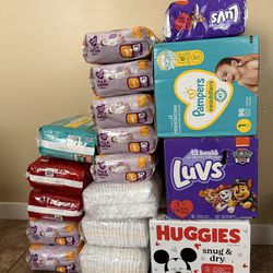 900 SIZE ONE Diapers 