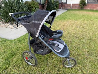 Jogging stroller (Graco)