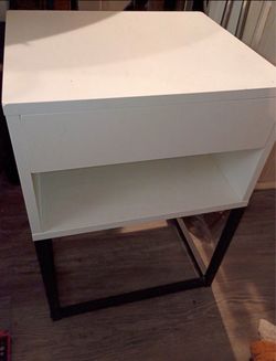Night stand