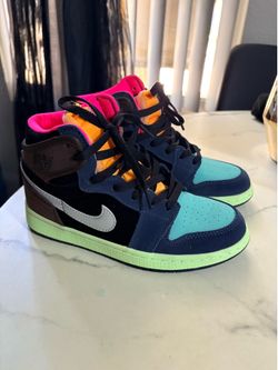 Women’s dunks size 7.5