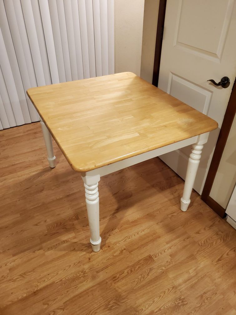 Free kitchen table or craft table. No chairs. Pick up