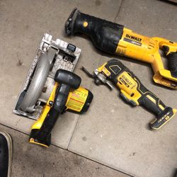 Dewalt 20 V XR Brushless Multiple Tool+ Saw Zall + Circulate Saw