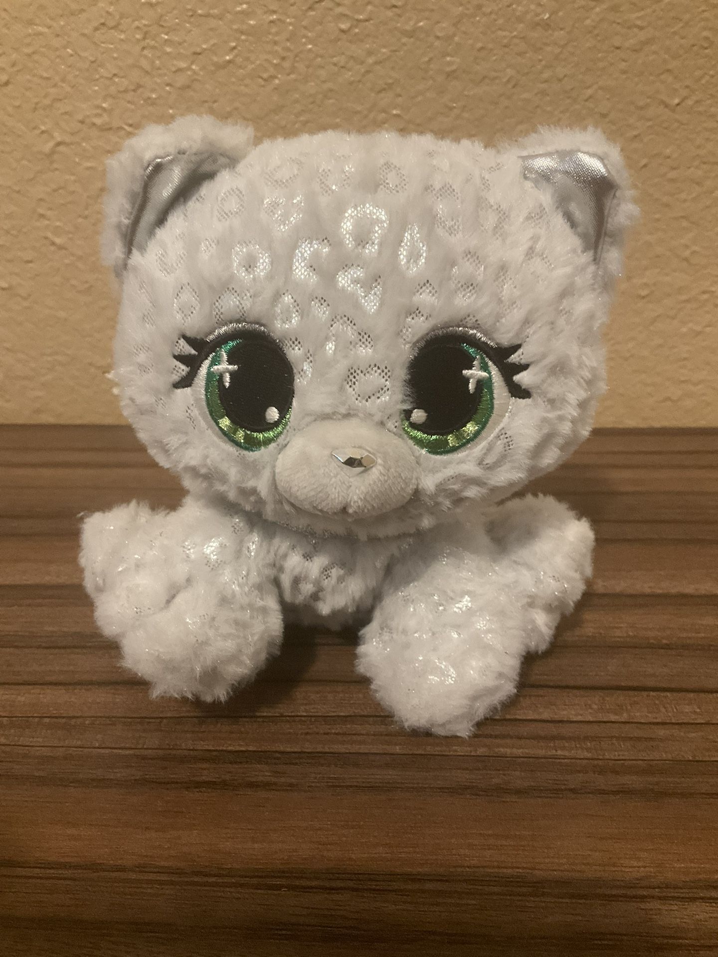 leopard plushie