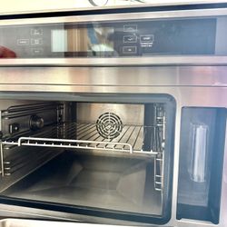 JennAir 24” Steam & Convection Wall Oven JBS7524BS-0 (Made in Italy)