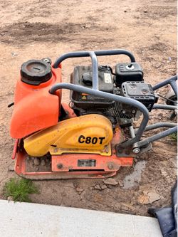 Compaction   plate