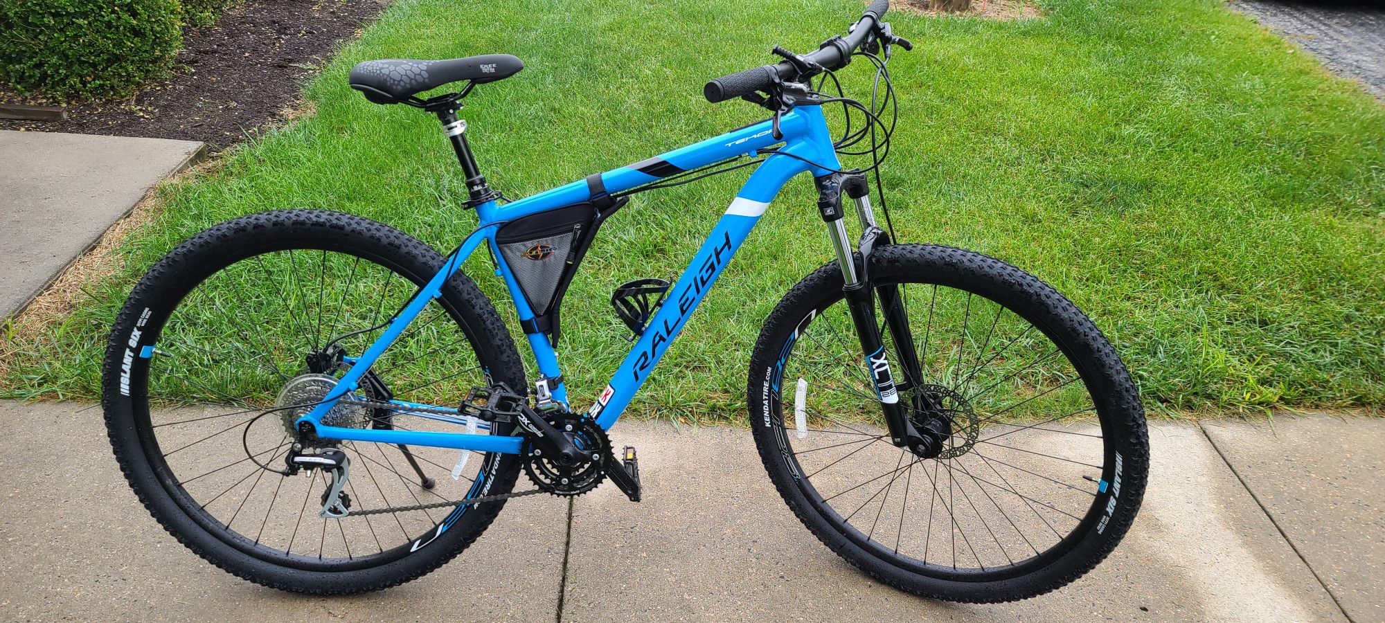 2018 Raleigh Tekoa Mountain Bike size Large