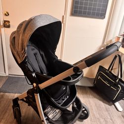 Graco 3-in-1 Stroller & Infant Car seat 