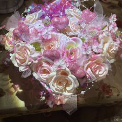 💖💖 Eternal Flower Bouquet Basket With Lights 💖💖 Great For Mothers Day 