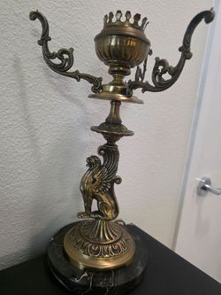Winged griffin lamp with marble base