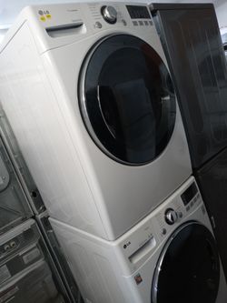 LG stackable front load washer and dryer set - Free delivery