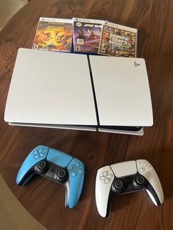 PS5 Slim + 2 Controllers + 3 Games – LIKE NEW
