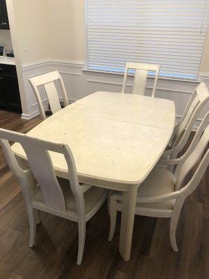Photo 43’ A finished dining room table with a clear coat! 43’ Width* 67’ length, 8’ leaf extension 6 chairs Pickup only please. Motivated to sell Width* 6