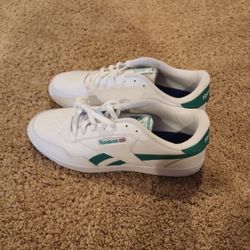 Men Reebok White Shoes 12.5