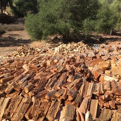 Split, Seasoned Firewood 
