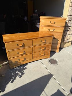 Dresser Set