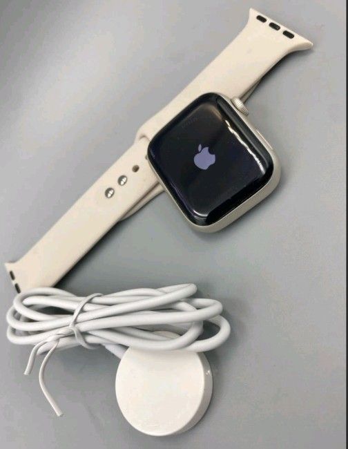 Unlocked Apple WATCH 7 with Cellular / LTE