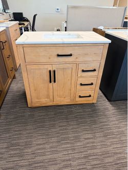 36” Bathroom vanity in wood color