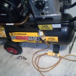 Air Compressor 
