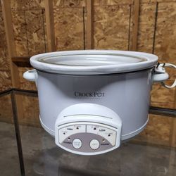 6 Qt. Crockpot for Sale in Denver, CO - OfferUp