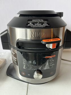 Ninja OL601 Foodi XL 8 Qt. Pressure Cooker Steam Fryer with SmartLid #3304  for Sale in Murfreesboro, TN - OfferUp