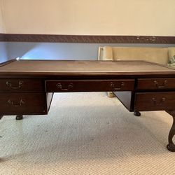 Sligh Chippendale Style Double Pedestal Tooled Leather Inset Desk