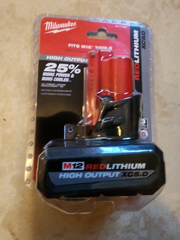 Milwaukee
M12 12-Volt Lithium-Ion XC High Output 5.0 Ah Battery Pack
