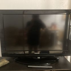 Toshiba 32” TV