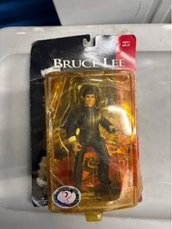 Bruce Lee collector figure