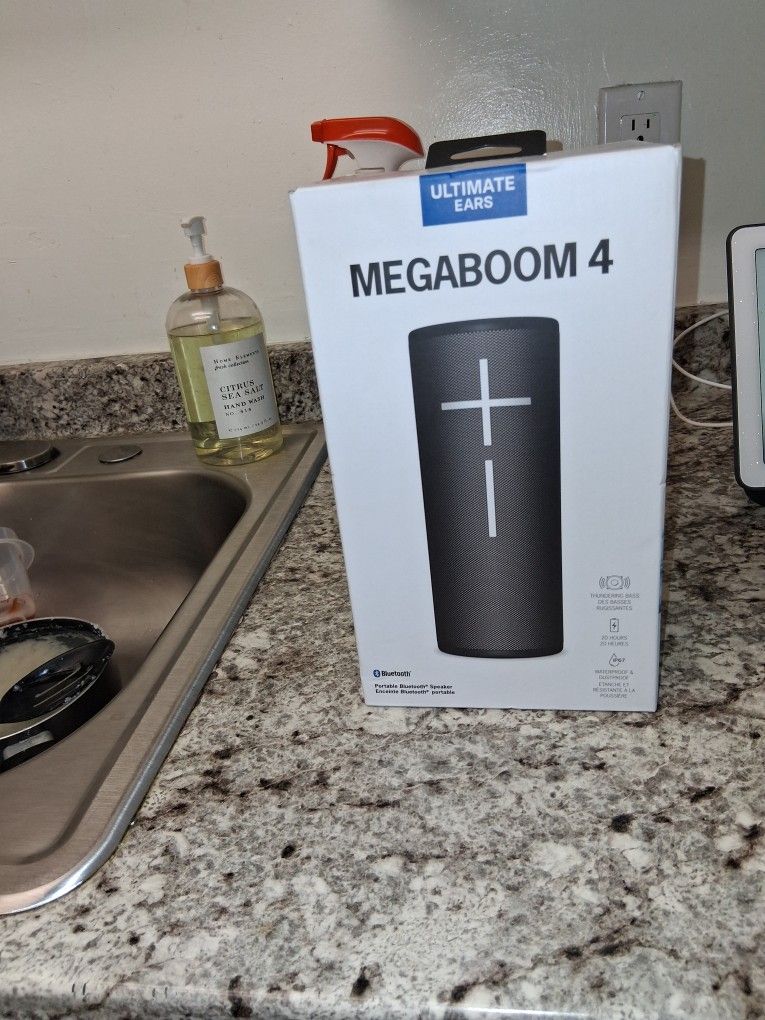 Bluetooth Speaker 
