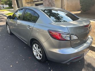 2010 Mazda MAZDA MAZDA3 · i Sport Sedan 4D