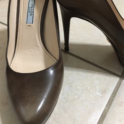 Prada Pumps 