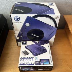 Indigo Nintendo Gamecube + Indigo Gameboy Player