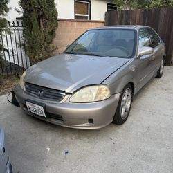 Honda Civic 2000