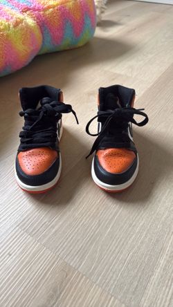 Boys Jordan 1s 12c