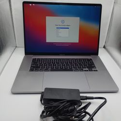 2019 MacBook Pro/Silver/16in Screen/16gb Ram/Intel7/512gbSSD/Touchbar ID/Backlit Keyboard/USB C Charging 