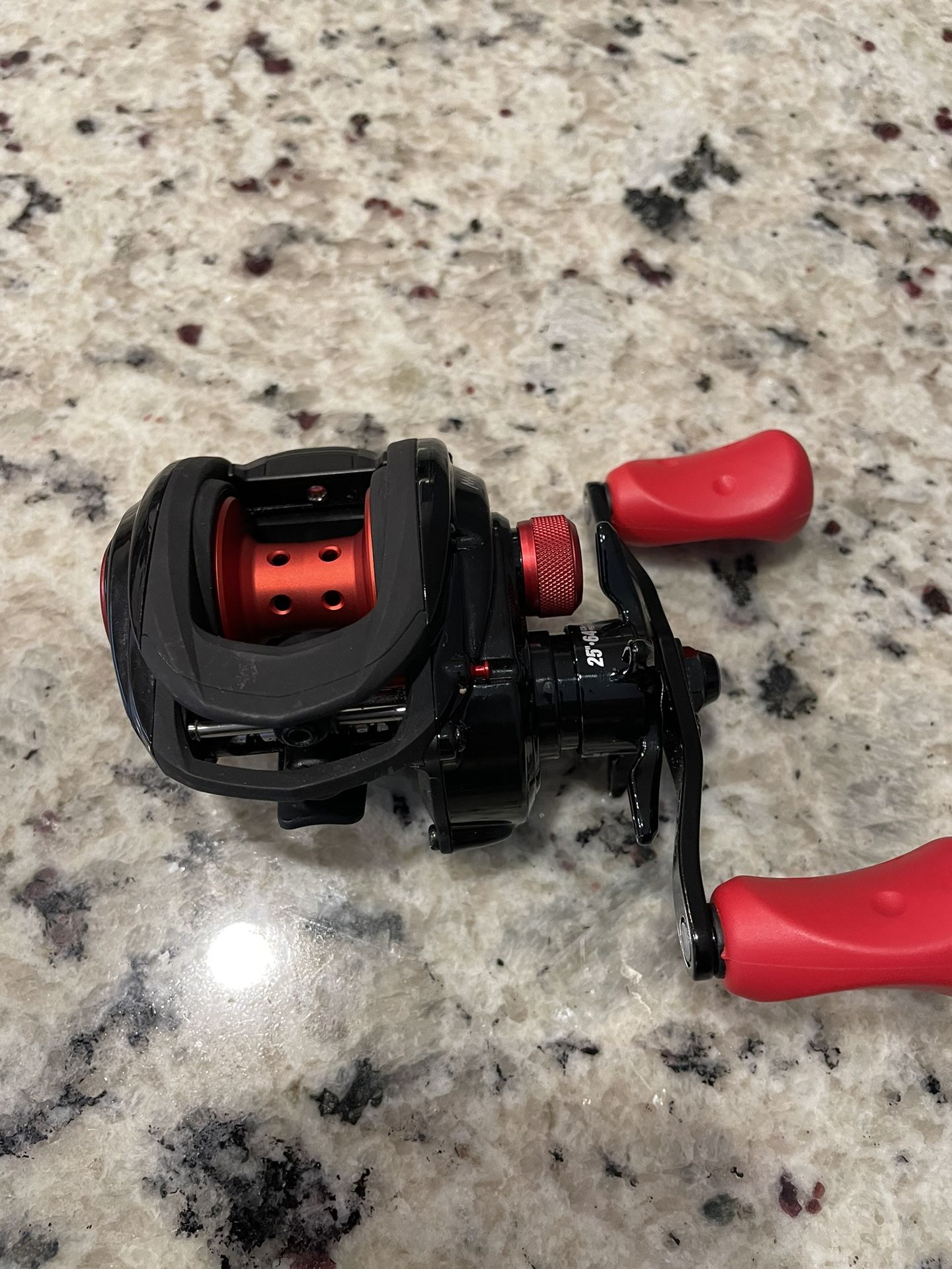 Abu Garcia Bait Casting Reel