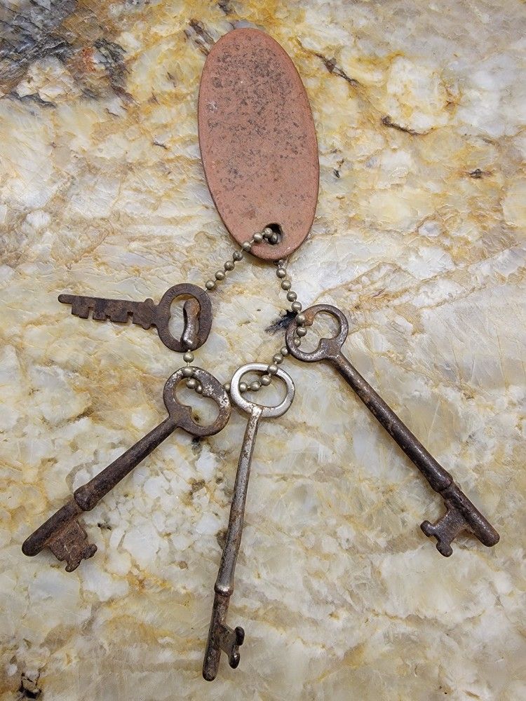Antique Skeleton Keys