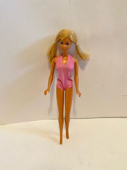 Vintage ‘71 Barbie Sun Set PJ doll in original swimsuit