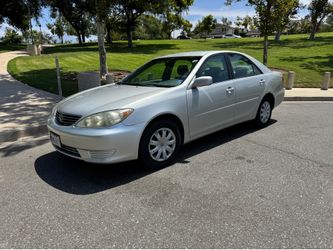 2005 Toyota Camry LE