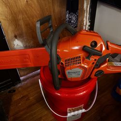 Husqvarna 130 Chainsaw 