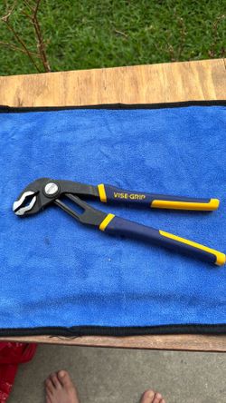 Irwin vise grip pliers