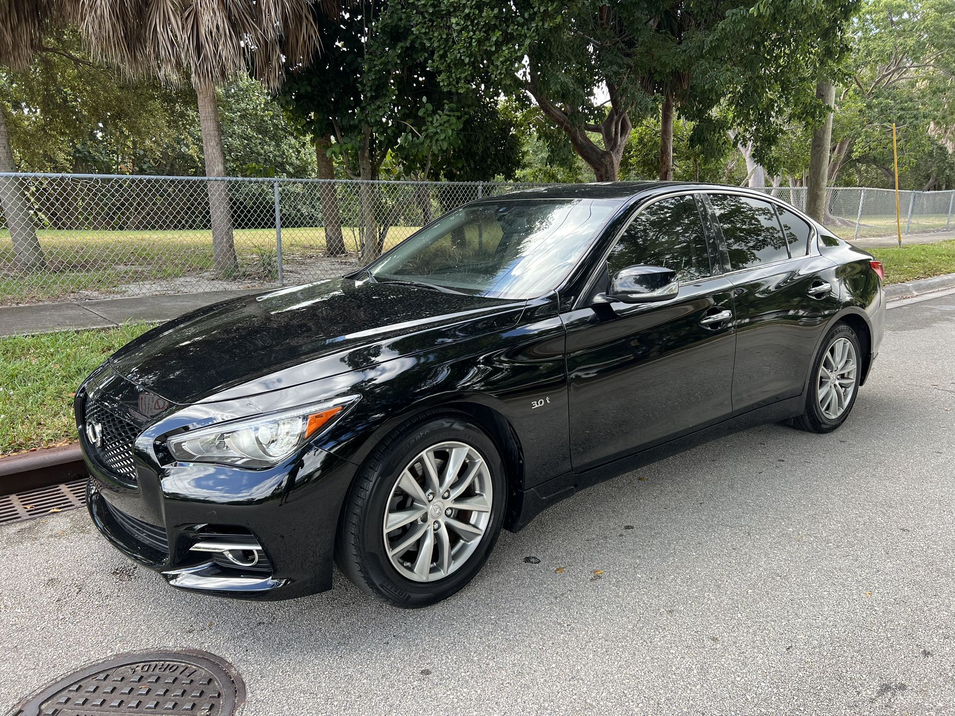 2017 Infiniti Q50