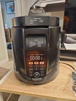 Nuwave Pressure Cooker and Air Fryer Combo