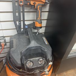 RIDGID 6Gal air compressor