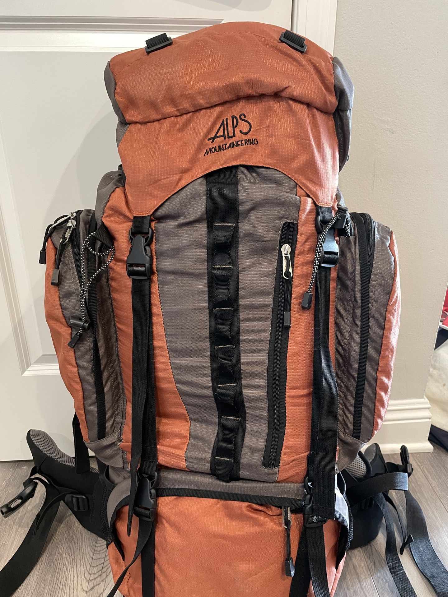 ALPS Mountaineering Camping Backpack