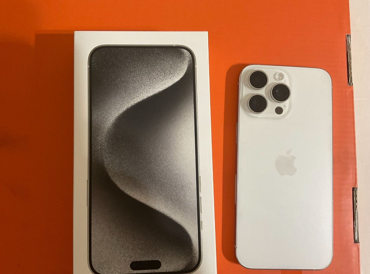 iPhone 15 Pro Max
