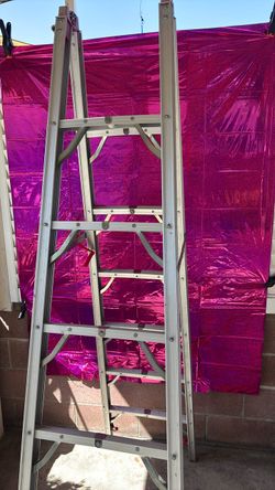 Aluminum folding Ladder